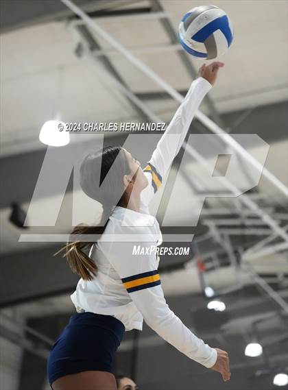 Thumbnail 3 in Providence Classical vs Freeman (Legends Invitational) photogallery.