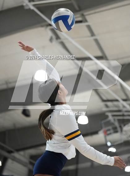 Thumbnail 1 in Providence Classical vs Freeman (Legends Invitational) photogallery.
