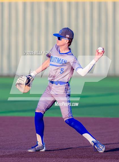 Thumbnail 2 in Grand Saline vs Quitman photogallery.