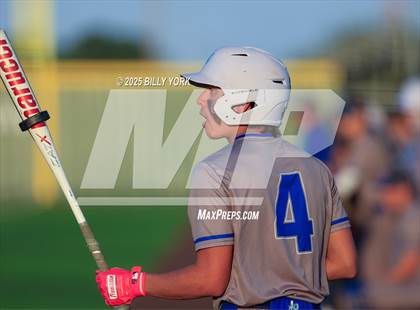 Thumbnail 1 in Grand Saline vs Quitman photogallery.