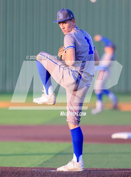 Thumbnail 2 in Grand Saline vs Quitman photogallery.