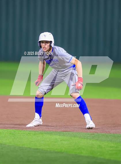 Thumbnail 3 in Grand Saline vs Quitman photogallery.
