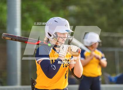 Thumbnail 1 in North Johnston @ Cape Fear photogallery.