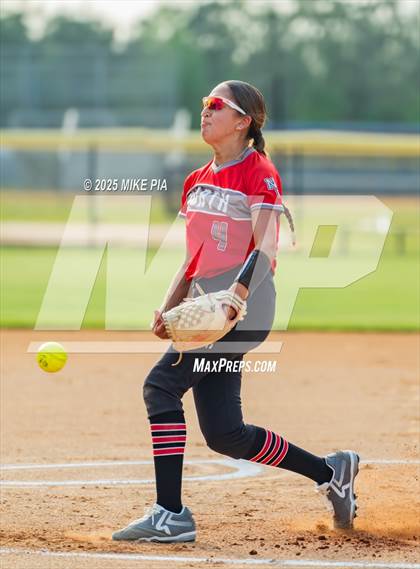 Thumbnail 2 in North Johnston @ Cape Fear photogallery.