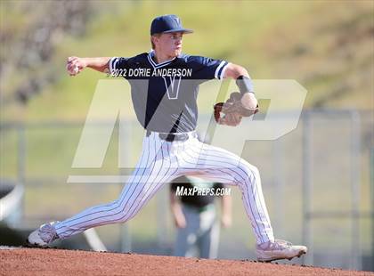 Thumbnail 1 in El Camino @ Vista del Lago photogallery.