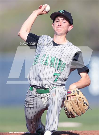 Thumbnail 1 in El Camino @ Vista del Lago photogallery.