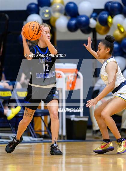 Thumbnail 3 in Lake Norman @ South Iredell photogallery.