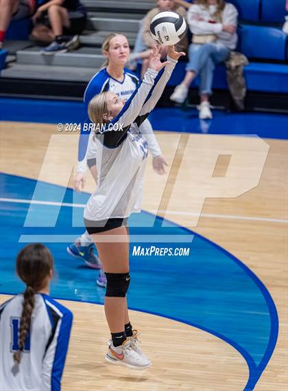 Thumbnail 3 in Marshall @ Cotter photogallery.
