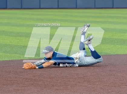 Thumbnail 2 in Keller vs Hebron (Game 3 UIL 6A Bi-District Playoff) photogallery.