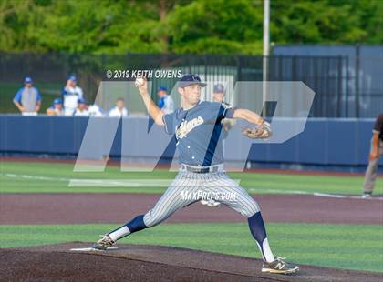 Thumbnail 3 in Keller vs Hebron (Game 3 UIL 6A Bi-District Playoff) photogallery.