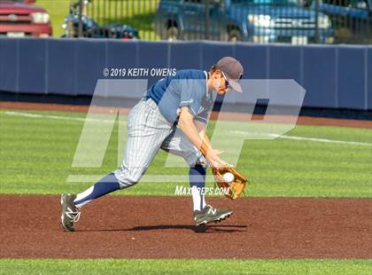 Thumbnail 1 in Keller vs Hebron (Game 3 UIL 6A Bi-District Playoff) photogallery.
