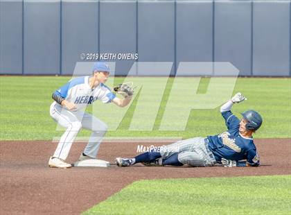 Thumbnail 2 in Keller vs Hebron (Game 3 UIL 6A Bi-District Playoff) photogallery.