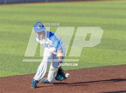 Thumbnail 2 in Keller vs Hebron (Game 3 UIL 6A Bi-District Playoff) photogallery.