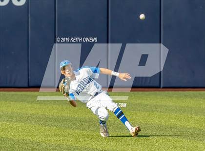 Thumbnail 3 in Keller vs Hebron (Game 3 UIL 6A Bi-District Playoff) photogallery.