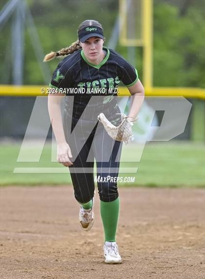 Thumbnail 2 in Anderson @ Yorktown photogallery.