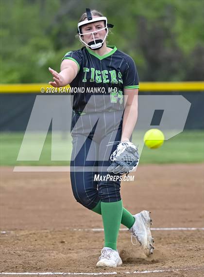 Thumbnail 1 in Anderson @ Yorktown photogallery.