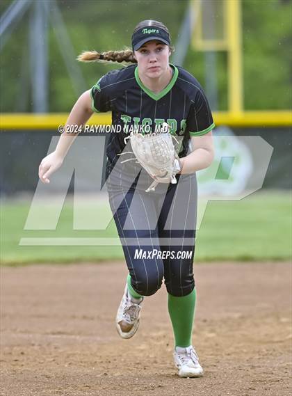 Thumbnail 3 in Anderson @ Yorktown photogallery.