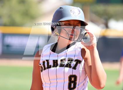 Thumbnail 3 in Arcadia vs Gilbert (Desert Mountain Invitational) photogallery.