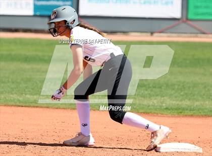 Thumbnail 2 in Arcadia vs Gilbert (Desert Mountain Invitational) photogallery.