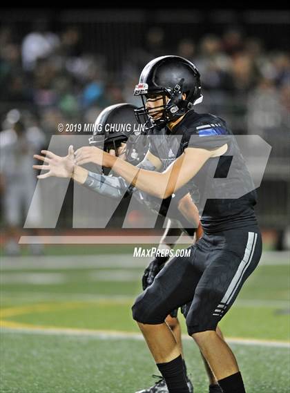 Thumbnail 3 in Ontario Christian vs. Saddleback Valley Christian photogallery.