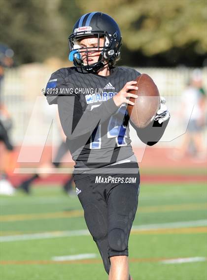 Thumbnail 1 in Ontario Christian vs. Saddleback Valley Christian photogallery.
