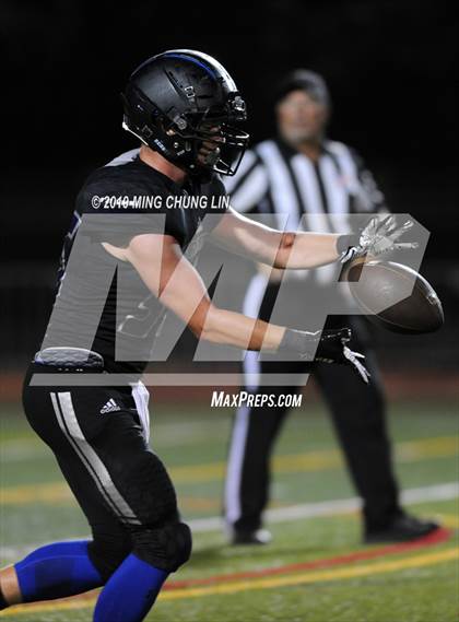 Thumbnail 1 in Ontario Christian vs. Saddleback Valley Christian photogallery.