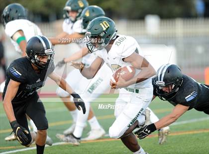 Thumbnail 2 in Ontario Christian vs. Saddleback Valley Christian photogallery.