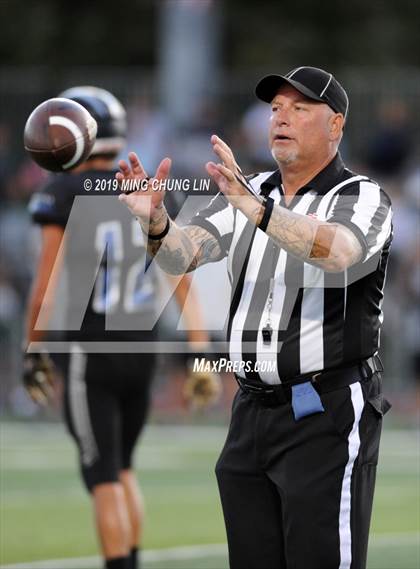 Thumbnail 1 in Ontario Christian vs. Saddleback Valley Christian photogallery.