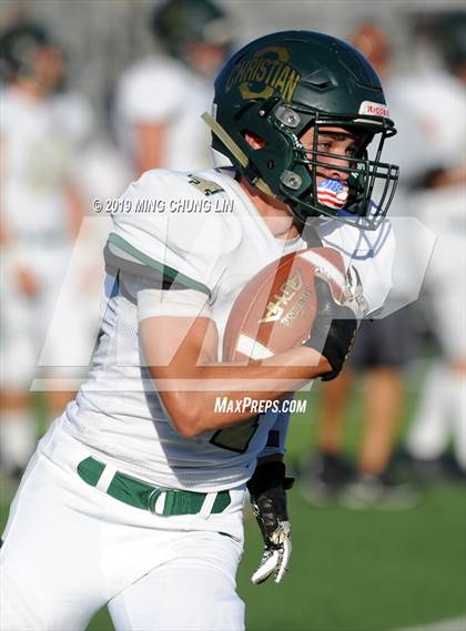 Thumbnail 2 in Ontario Christian vs. Saddleback Valley Christian photogallery.