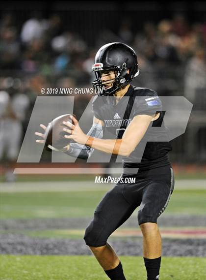 Thumbnail 1 in Ontario Christian vs. Saddleback Valley Christian photogallery.