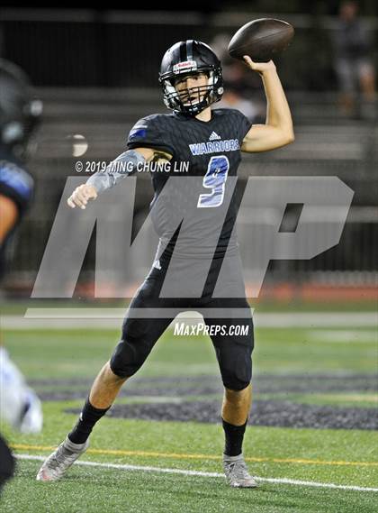 Thumbnail 2 in Ontario Christian vs. Saddleback Valley Christian photogallery.