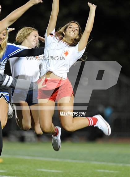 Thumbnail 2 in Ontario Christian vs. Saddleback Valley Christian photogallery.