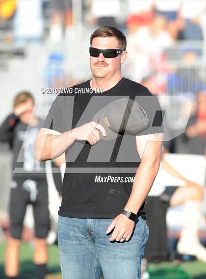 Thumbnail 1 in Ontario Christian vs. Saddleback Valley Christian photogallery.