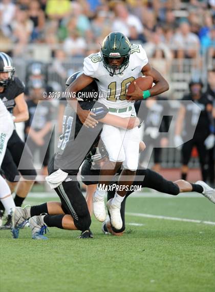 Thumbnail 2 in Ontario Christian vs. Saddleback Valley Christian photogallery.