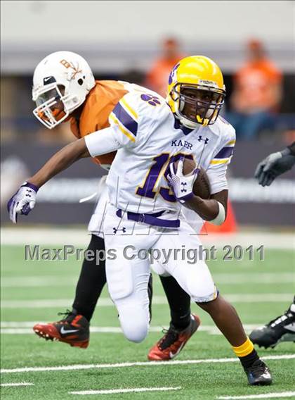 Thumbnail 3 in Karr vs. Bowie (Kirk Herbstreit National Kickoff Classic) photogallery.