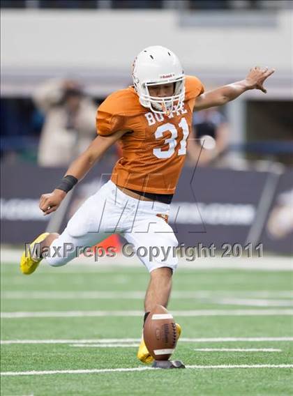 Thumbnail 1 in Karr vs. Bowie (Kirk Herbstreit National Kickoff Classic) photogallery.