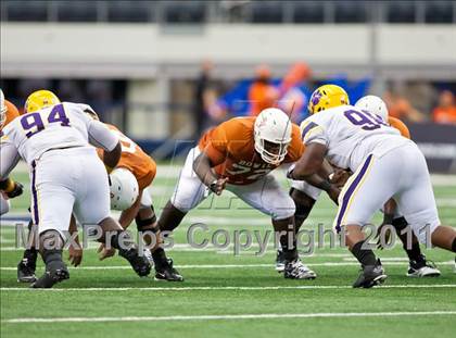 Thumbnail 3 in Karr vs. Bowie (Kirk Herbstreit National Kickoff Classic) photogallery.