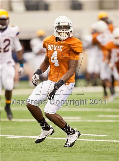 Thumbnail 1 in Karr vs. Bowie (Kirk Herbstreit National Kickoff Classic) photogallery.