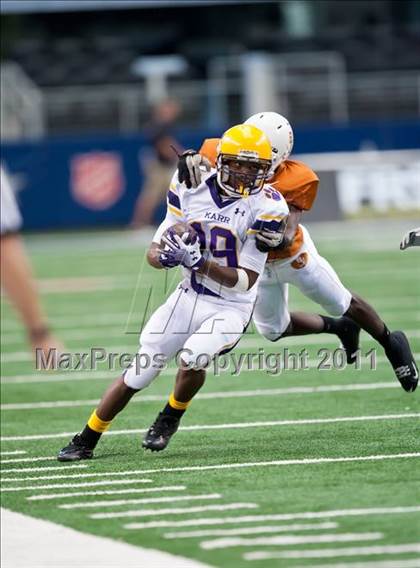 Thumbnail 3 in Karr vs. Bowie (Kirk Herbstreit National Kickoff Classic) photogallery.