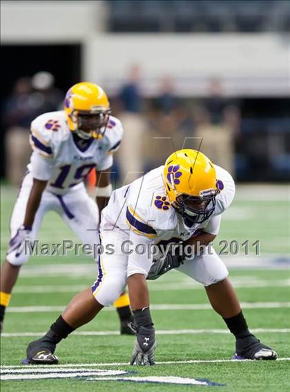 Thumbnail 2 in Karr vs. Bowie (Kirk Herbstreit National Kickoff Classic) photogallery.