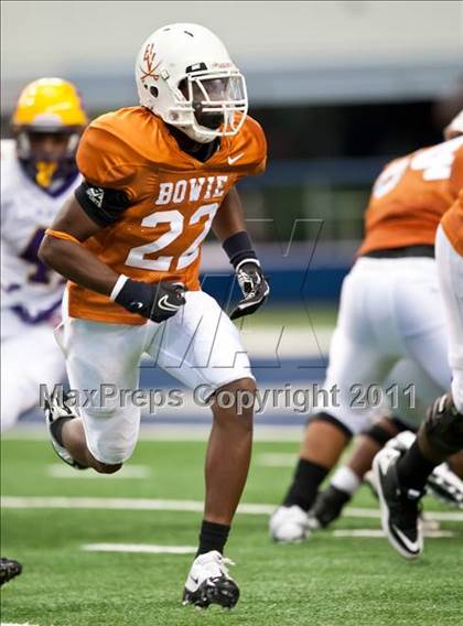 Thumbnail 2 in Karr vs. Bowie (Kirk Herbstreit National Kickoff Classic) photogallery.