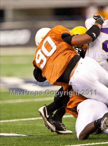 Thumbnail 2 in Karr vs. Bowie (Kirk Herbstreit National Kickoff Classic) photogallery.