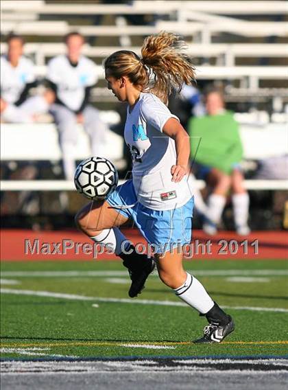 Thumbnail 2 in  Becton/Wallington vs Mahwah (NJSIAA Tournament) photogallery.