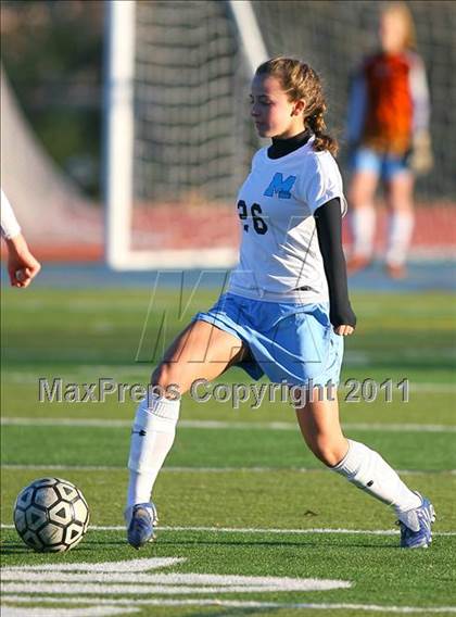 Thumbnail 2 in  Becton/Wallington vs Mahwah (NJSIAA Tournament) photogallery.