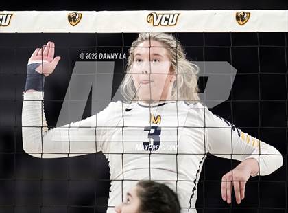 Thumbnail 2 in First Colonial vs. Midlothian (VHSL Class 5 State Final) photogallery.