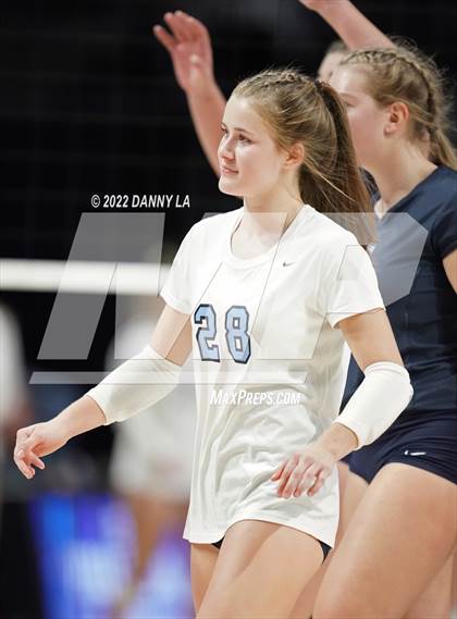 Thumbnail 1 in First Colonial vs. Midlothian (VHSL Class 5 State Final) photogallery.