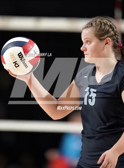 Thumbnail 3 in First Colonial vs. Midlothian (VHSL Class 5 State Final) photogallery.