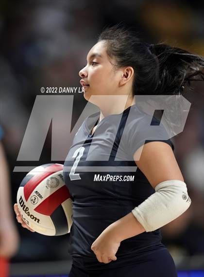 Thumbnail 3 in First Colonial vs. Midlothian (VHSL Class 5 State Final) photogallery.