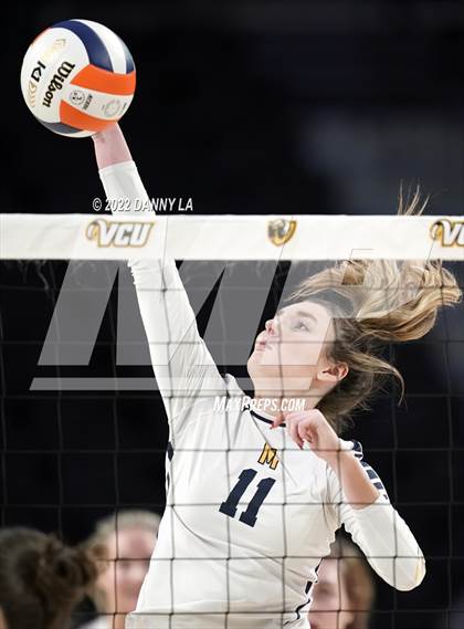 Thumbnail 2 in First Colonial vs. Midlothian (VHSL Class 5 State Final) photogallery.