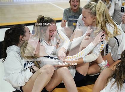 Thumbnail 3 in First Colonial vs. Midlothian (VHSL Class 5 State Final) photogallery.